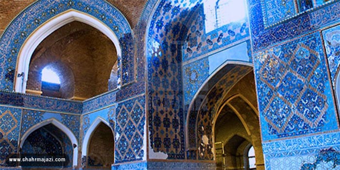 کاشی های مسجد کبود